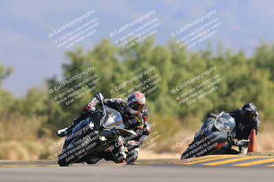 media/Nov-06-2022-SoCal Trackdays (Sun) [[208d2ccc26]]/Turn 7 Set 1 (1050am)/